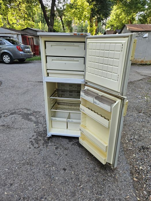 Продаётся холодильник