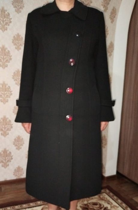 Женское демисезонное пальто
