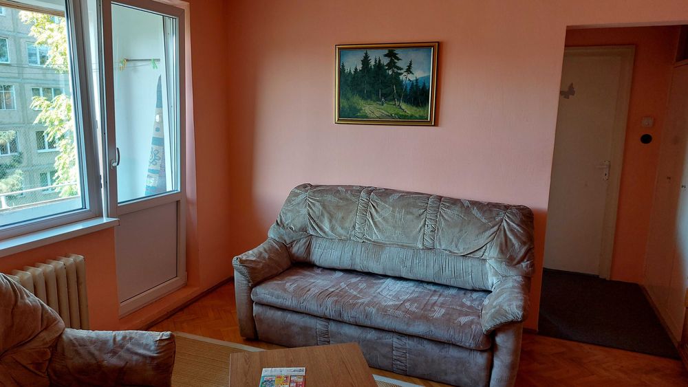 inchiriez apartament 2 camere