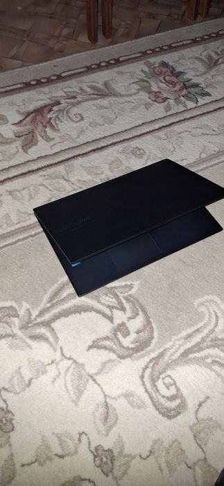 Asus Vivobook core i3