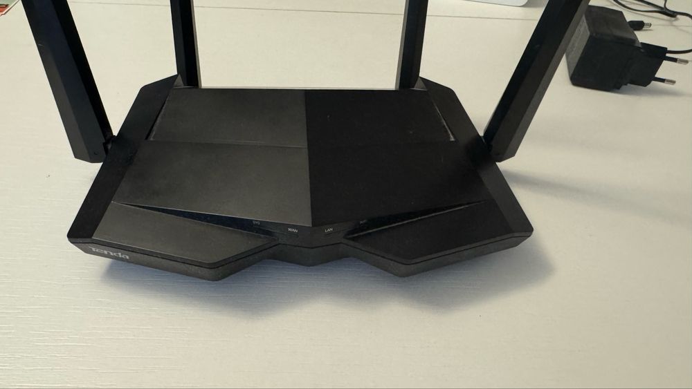 Router wireless tenda