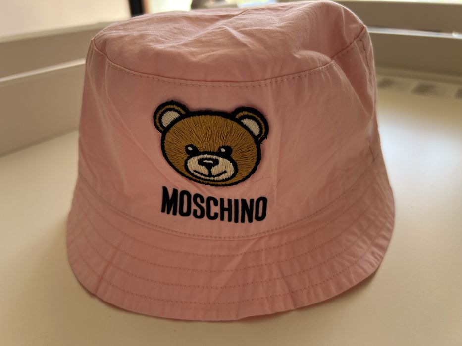 Лятна шапка за бебе Moschino 6-9мес.