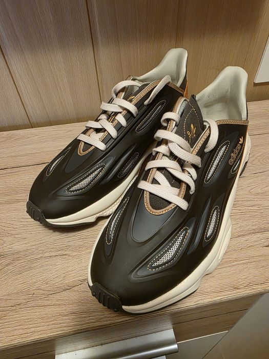 Маратонки ADIDAS