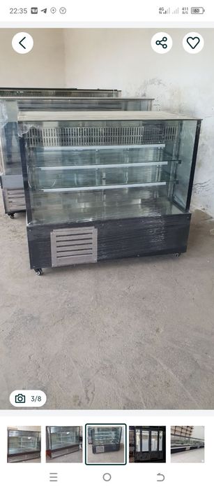 Срочно продаётся холодильник Ветрина