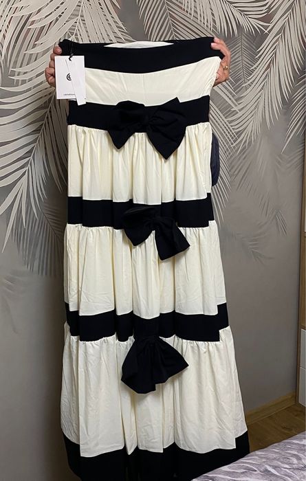 Vind rochie elegante de zi