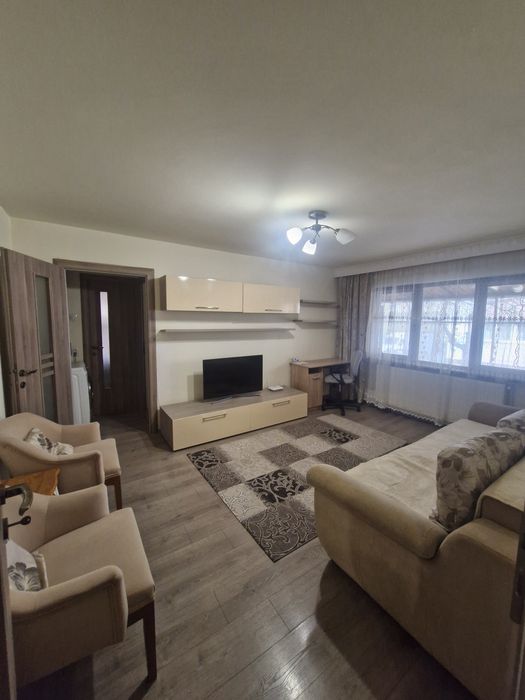 PROPRIETAR!!Apartament 2 Camere  Rovine Centrala Proprie Mobilat Uti