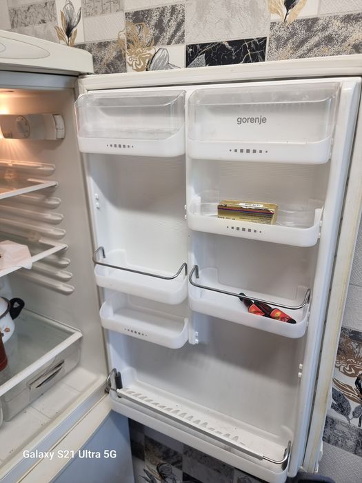 Хладилник с фризер Gorenje