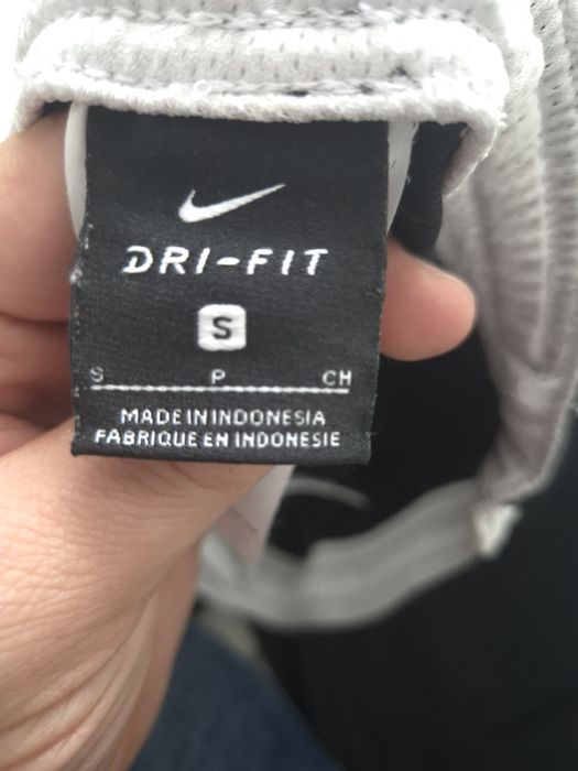 Спортен екип Nike. Размер S