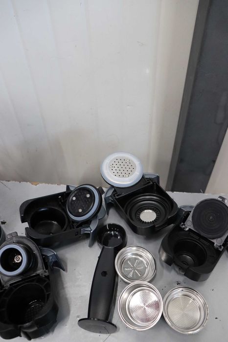 Кафе машина 4в1,4 вида капсули, Cecotec FreeStyle Compact, 1350W,20Bar