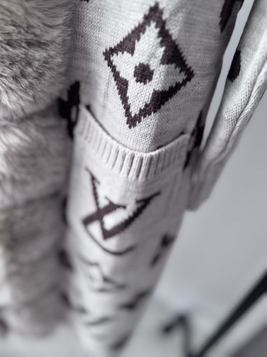 Cardigan cu blana naturala Louis Vuitton