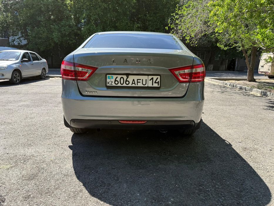 Продам Ладу Весту 1,6 МКПП