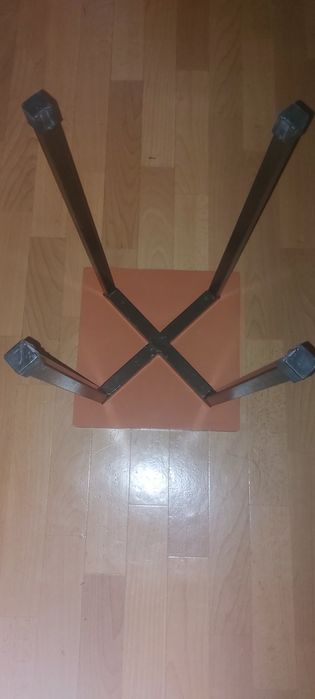 Табуретки  супер прочные