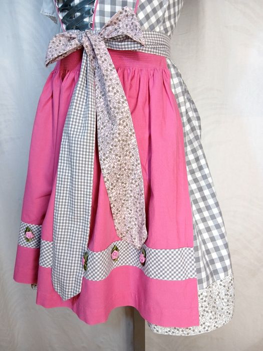 Dirndl Nr 36 rochie bavareză Oktoberfest tiroleza sarafan austriac