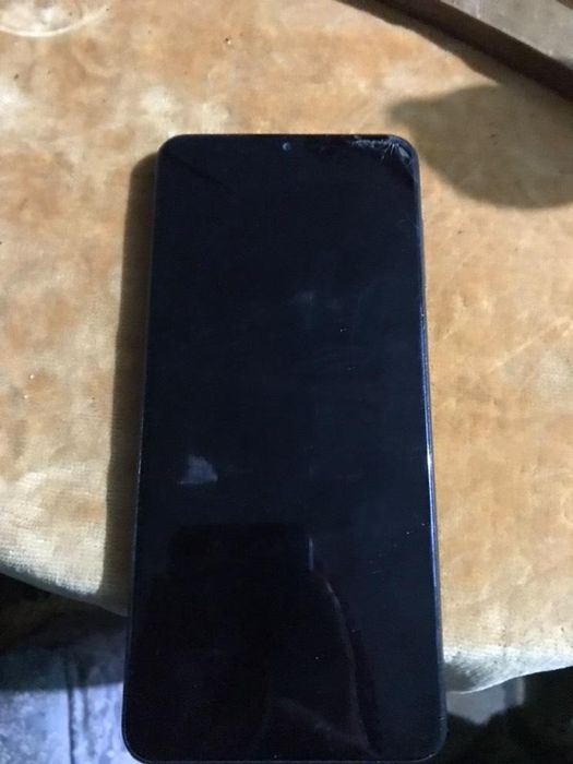 Vând sau schimb samsung A12