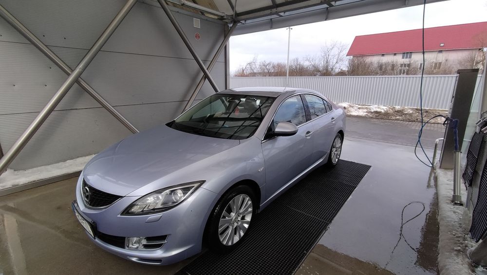 Mazda 6.2000 benzina