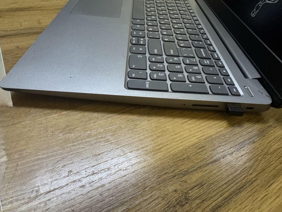 Lenovo IdeaPad 330S-15ARR