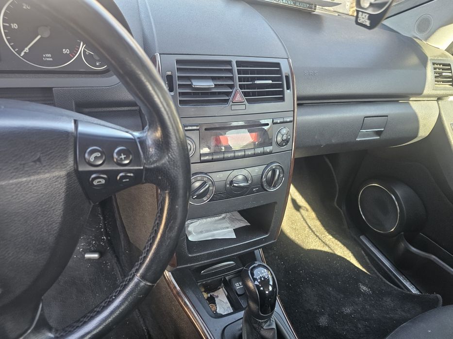 Мерцедес А170 на части