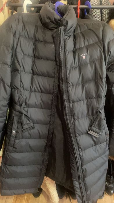 Продам  пуховики