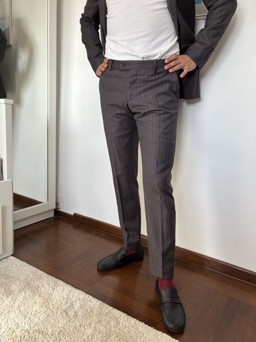 Costum slim Artigiani de la Bigotti,  nou,marime 50, lana 100%