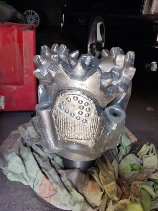 Шарошечные долота буровые коронки