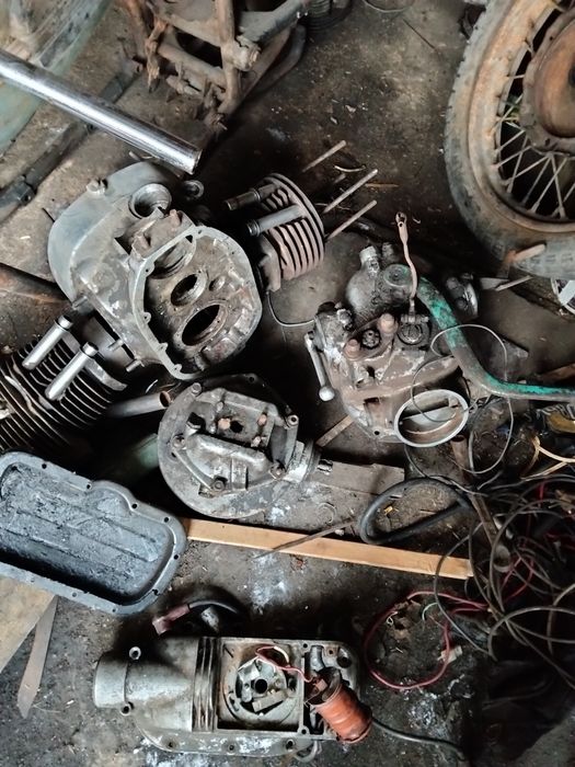 Продам мотоцикл Урал 6 в с люлькой