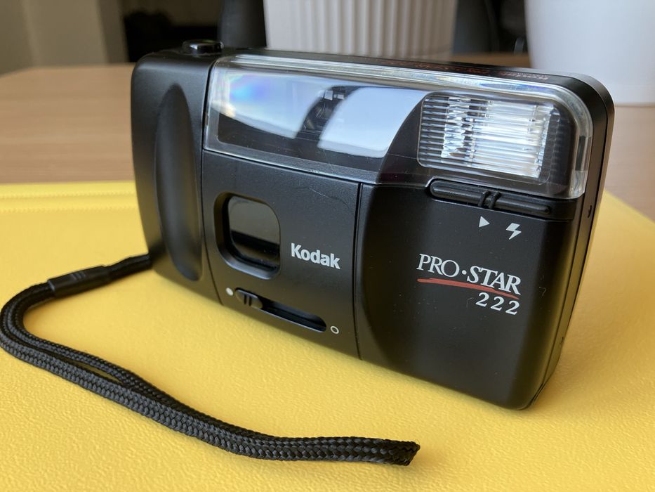 Ретро лентов фотоапарат Kodak Pro-Star 222 (Отлично състояние + Оригинални документи от 1996 г.)