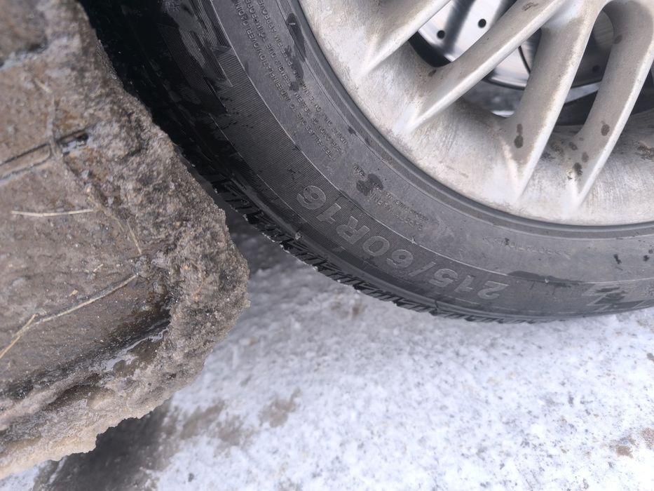 Продам диски с резиной бмв р16