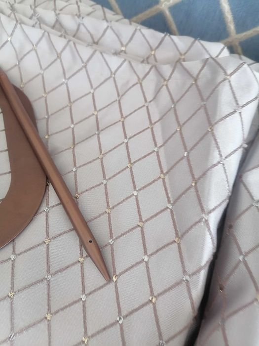 Продам шторы + подхваты