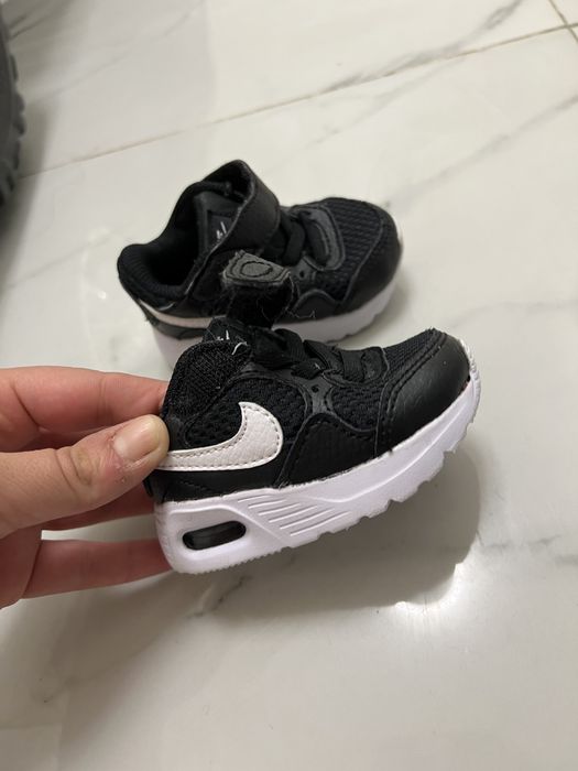 Toti 450 lei  adidasi , ghete , sandale , Geox , Adidas Nike Dd step