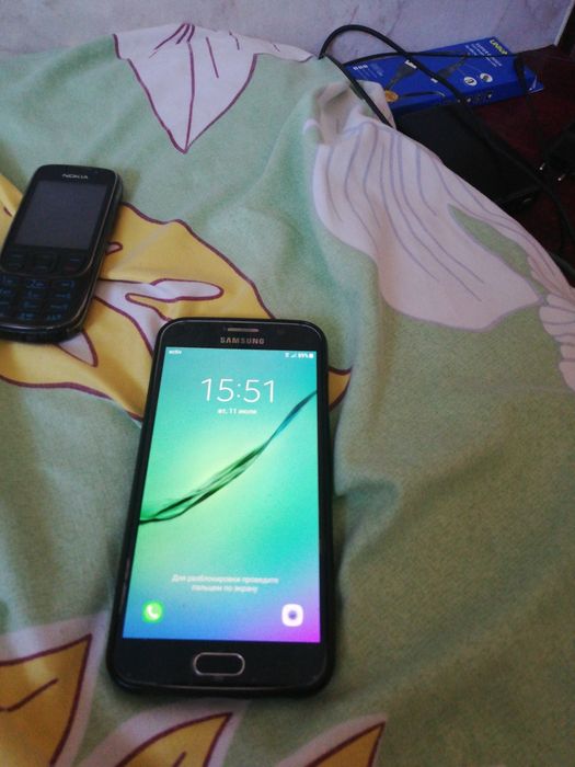 Продам самсунг с6