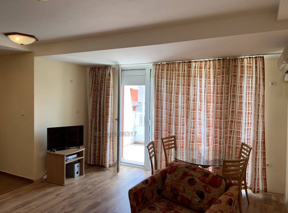 3-стаен апартамент/350 м от плажа/басейн с детска пързалка/до 7човека