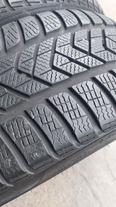 Зимни гуми 255/35/20 Pirelli Sottozero 3 2 броя