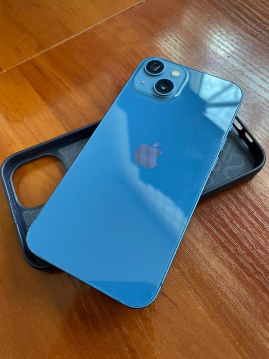 iPhone 13, синий цвет АКБ 79%