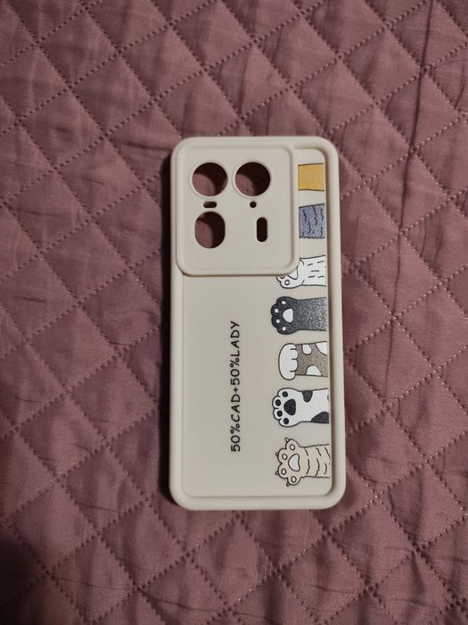 Калъф за Motorola edje 50 ultra нов с  котешки лампи