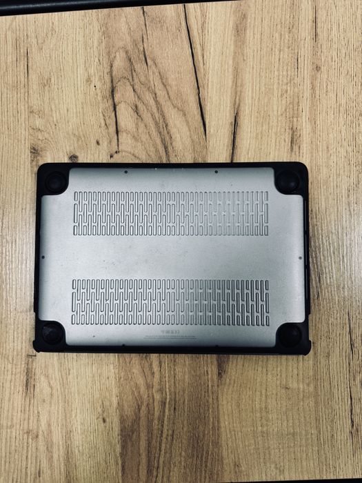 Продаю MacBook Air M1 (2020) «13