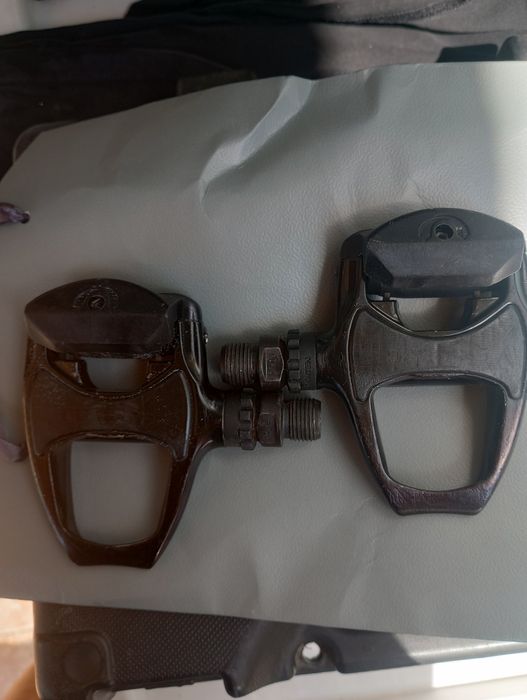 Shimano pd r540, specialized 700 c