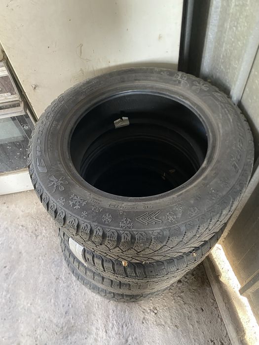 Продам 205/60/р16
