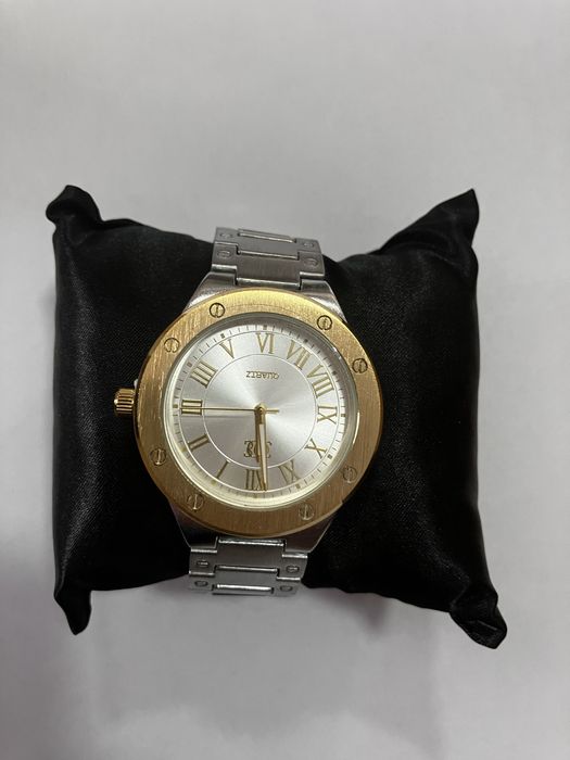 Saunada dam olish va porno tomosha qilish