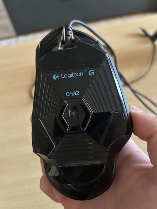 Mouse Logitech G402