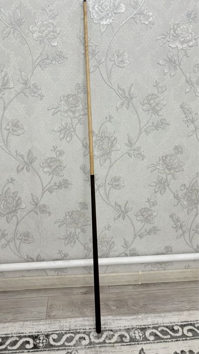 Бильярдный кий1.62