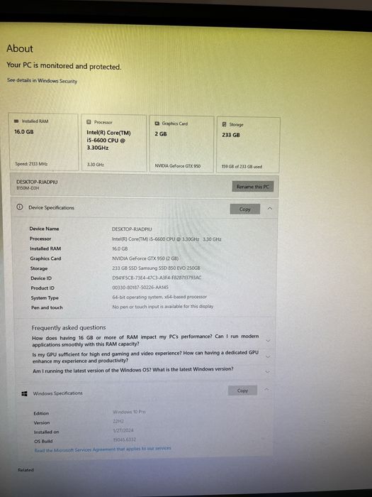 De vanzare pc/tot ce se vede in poza.