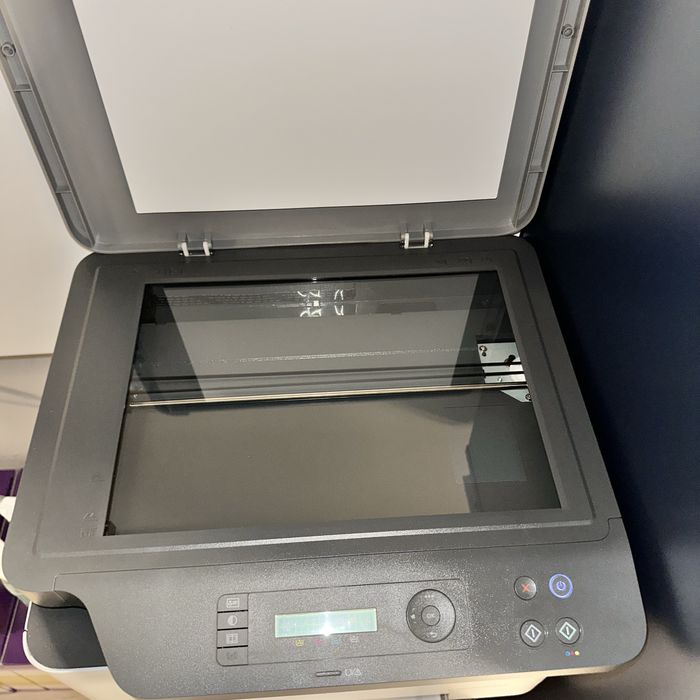 Принтер HP 178 цветен лазер