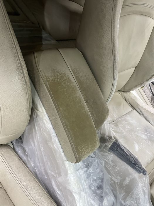 Revopsire piele Auto