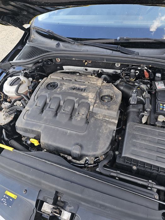 Dezmembrari piese skoda octavia 3 an 2016,neagra, 1,6 tdi dsg combi cod motor cxx 81 kw