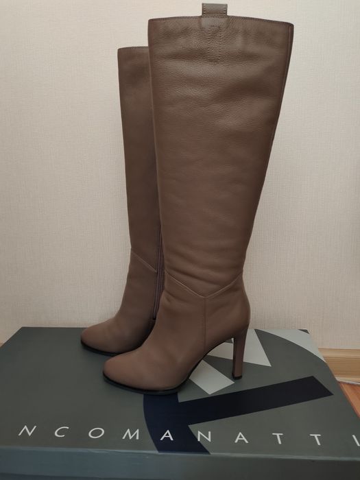 Демисезонные женские сапоги