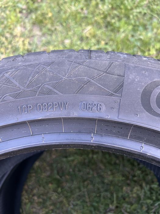 245/45/r18 Continnental PremiumCont