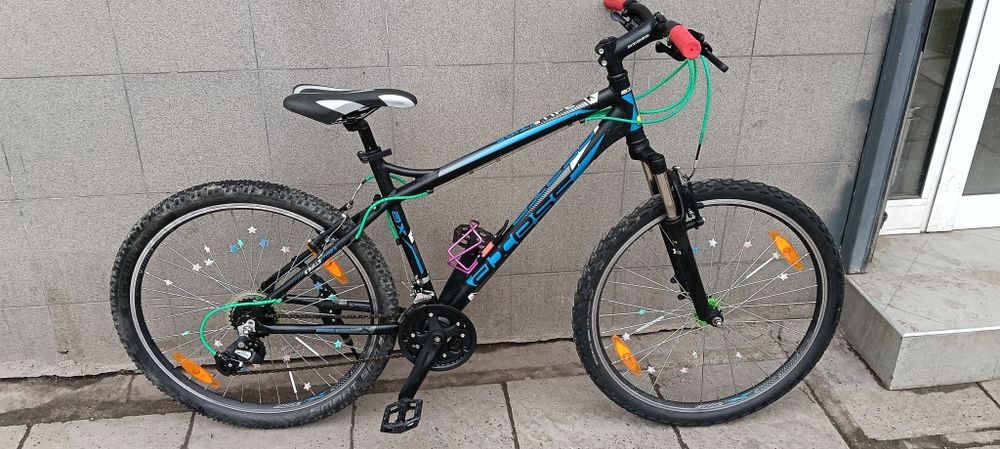 Продавам алуминиев велосипед 26 цола,46 см