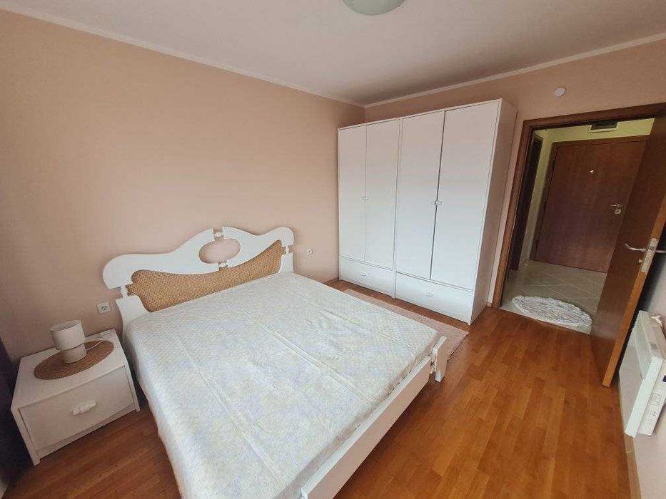 Дава се под наем Двустаен апартамент в София, Бъкстон - 70 кв.м за 600 € - Снимка #1