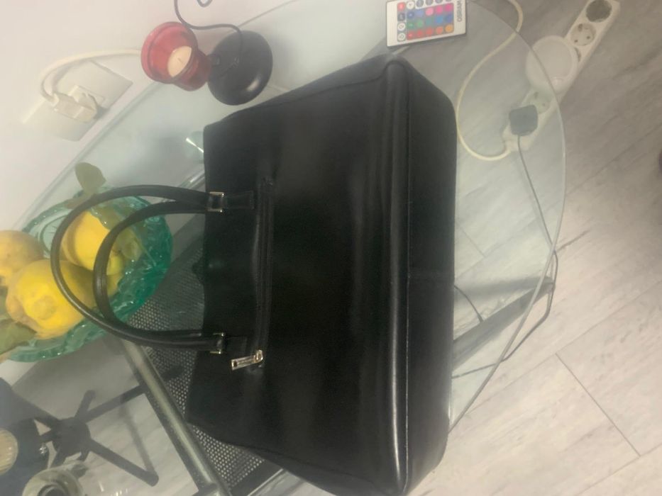 Geanta Lancaster 280 lei