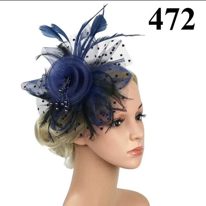 Voaleta albastra, siclam, alba, neagra, grena, verde, gri, bleumarin